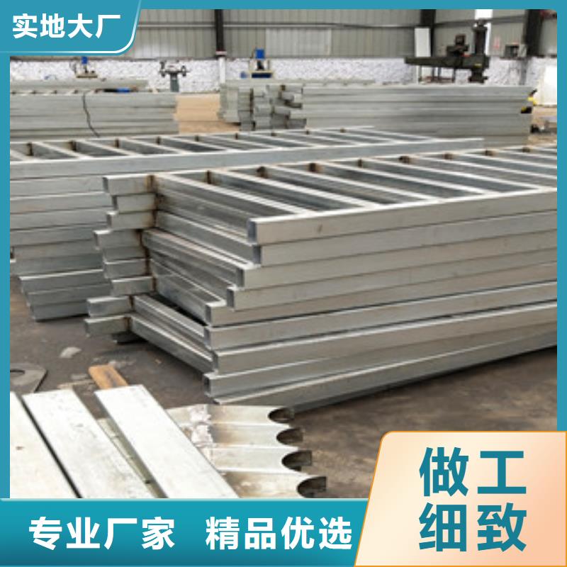 桥梁护栏旋转护栏实拍展现