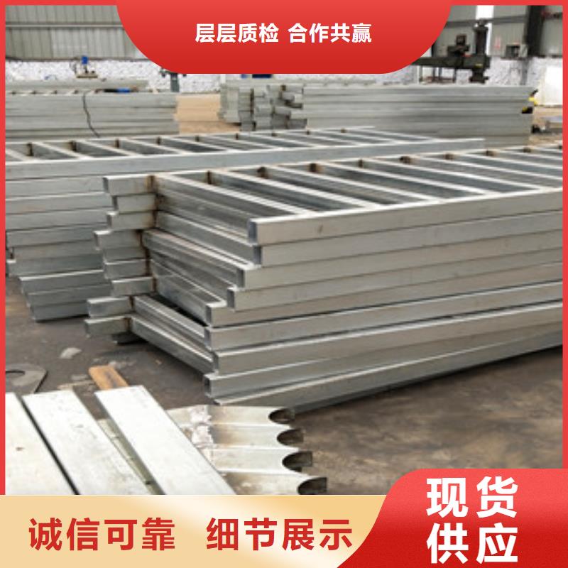 桥梁护栏旋转护栏实拍展现