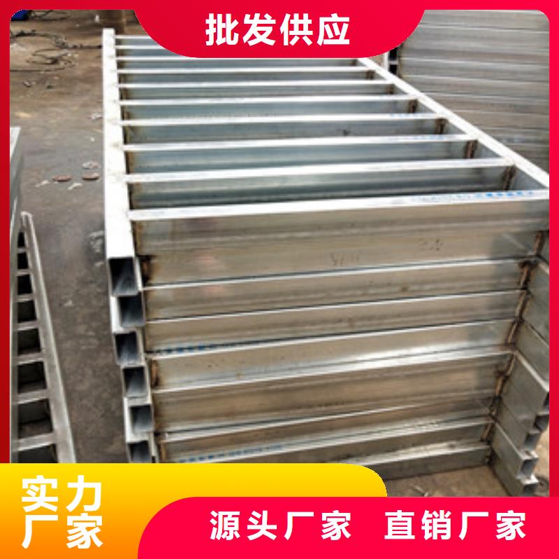 桥梁护栏旋转护栏实拍展现