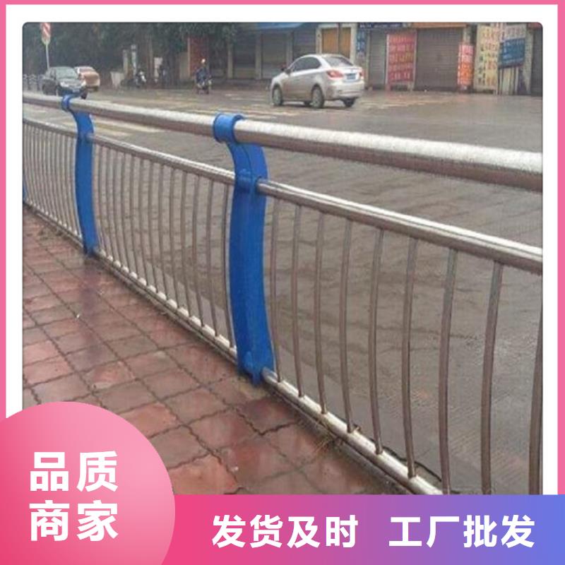 桥梁防撞护栏钢模安装