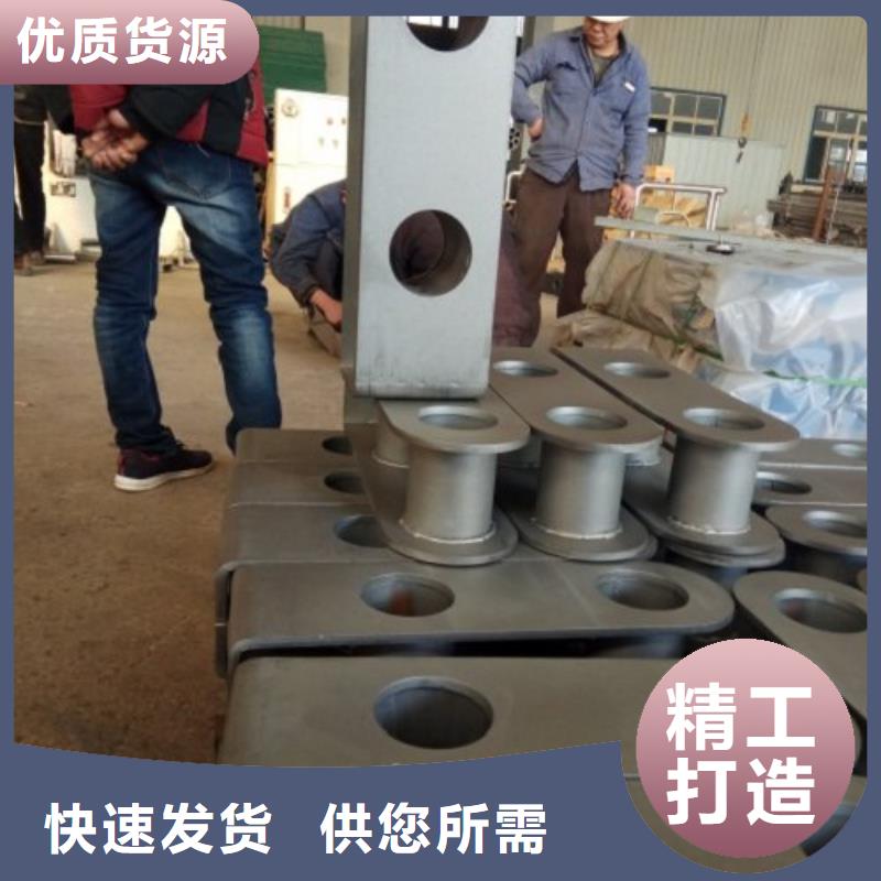 立柱【不锈钢复合管桥梁护栏
】N年专注
