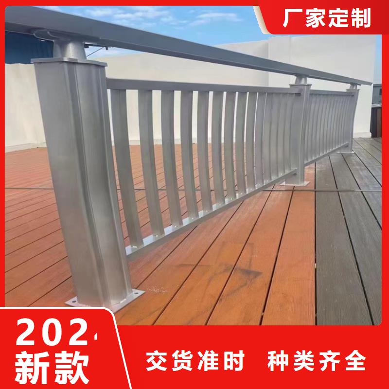 不锈钢复合管拉丝护栏造型美观