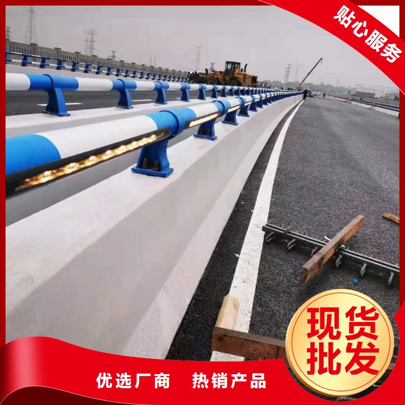 灯光景观护栏厂家防撞立柱产品性能