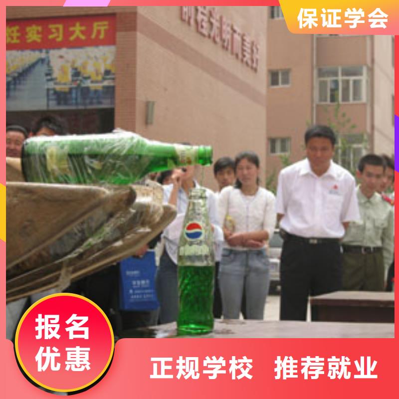 挖掘机操作保定虎振招生电话就业