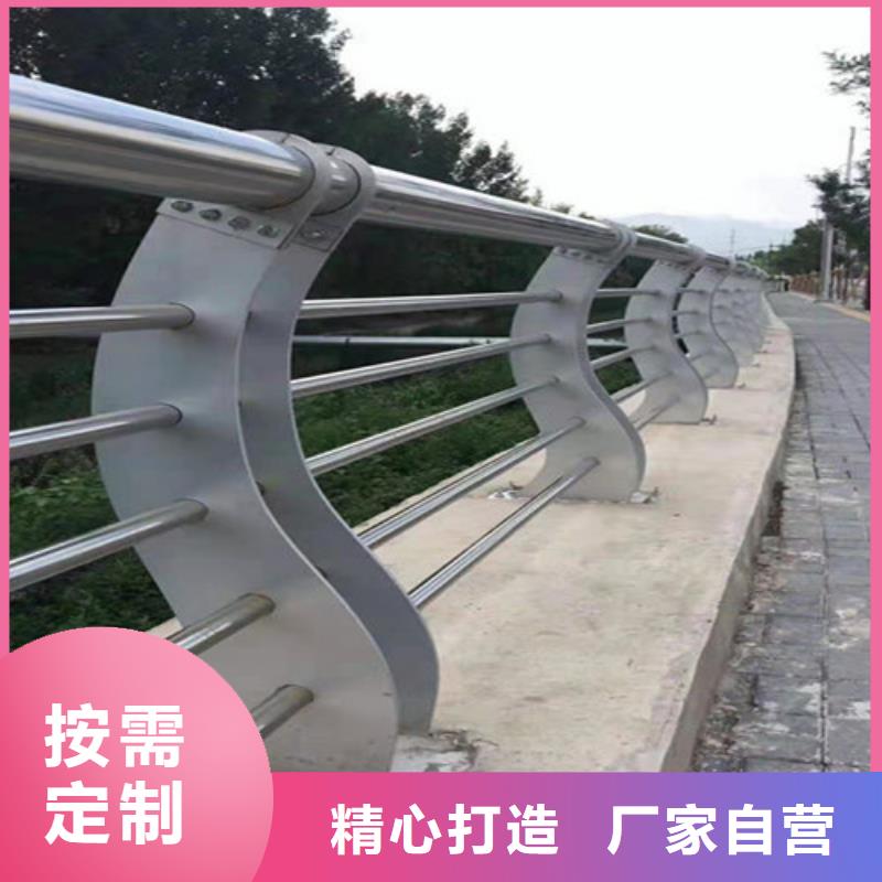 防撞护栏-国道抗冲击围栏精心选材