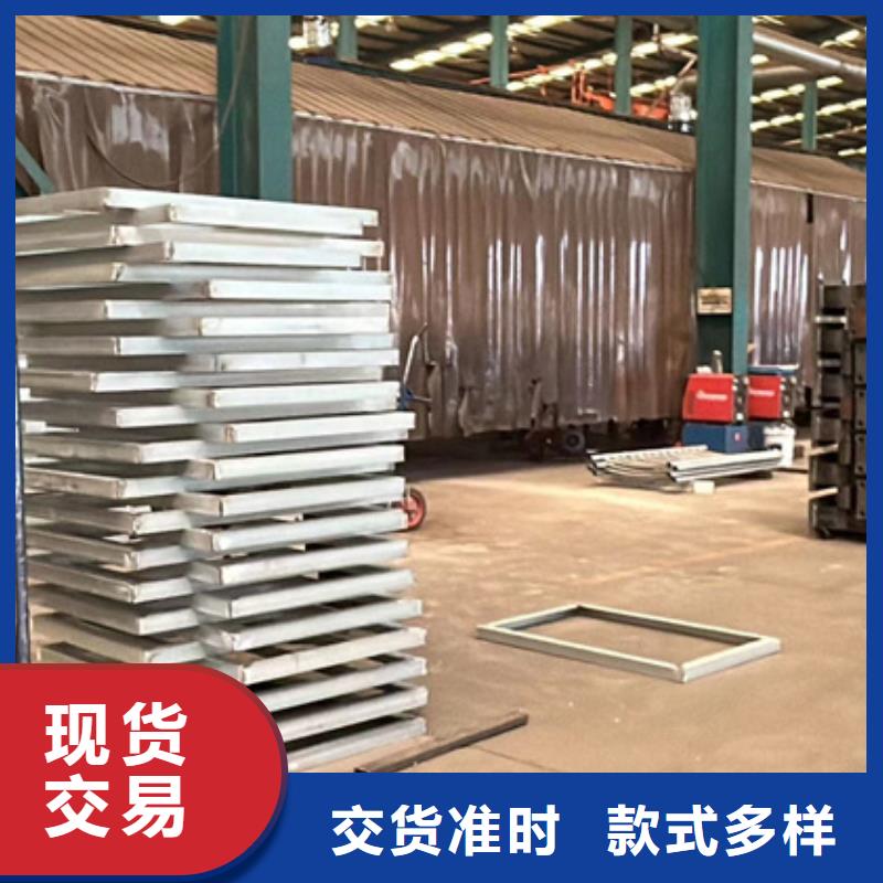 不锈钢复合管护栏_市政护栏供货及时