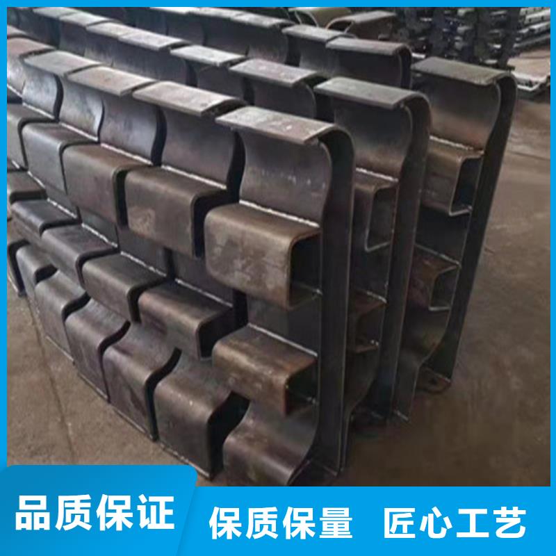 不锈钢复合管护栏道路隔离栏产地货源