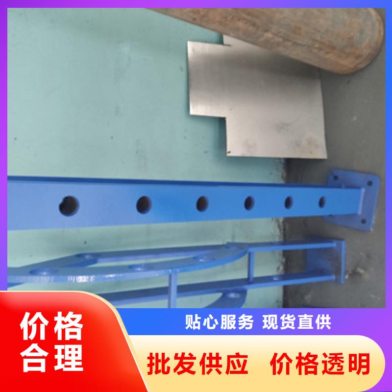 口碑好有实力价格便宜的复合管钢板护栏生产厂家