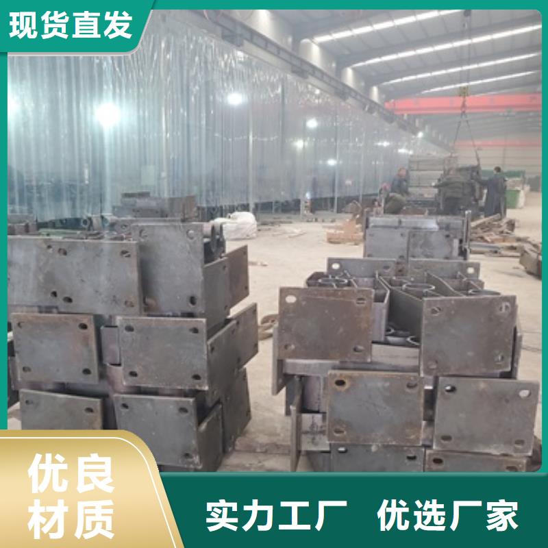 桥梁护栏_防撞护栏现货实拍