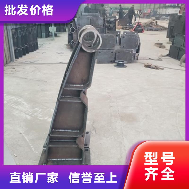 不锈钢复合管护栏M型防撞护栏多年经验值得信赖
