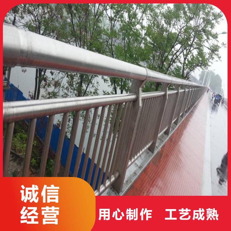 防撞护栏中央分隔栏质量牢靠