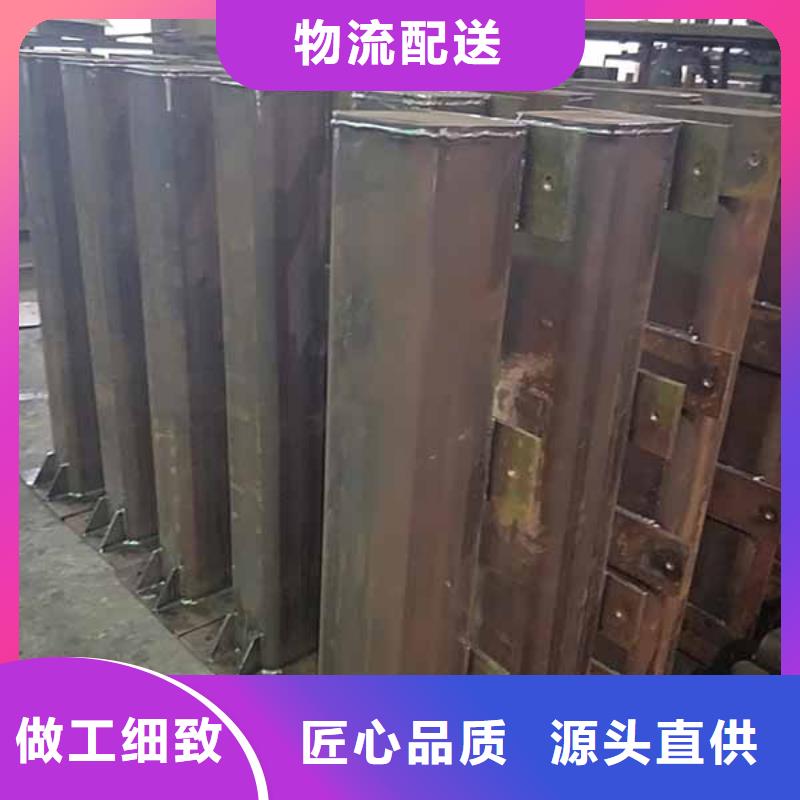 防撞护栏_热镀锌立柱多年厂家可靠