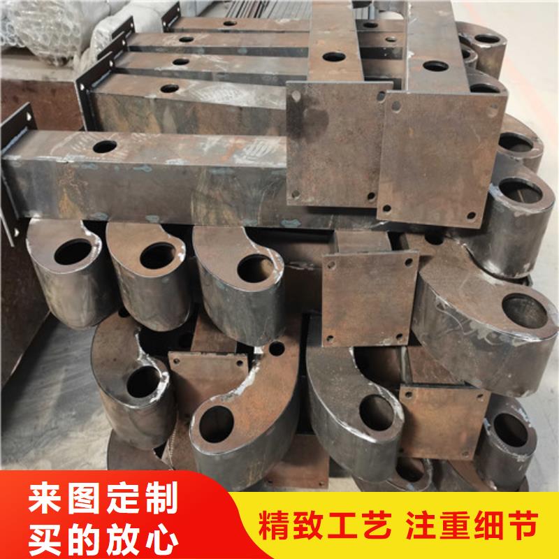 防撞护栏立柱桥梁防撞护栏细节之处更加用心