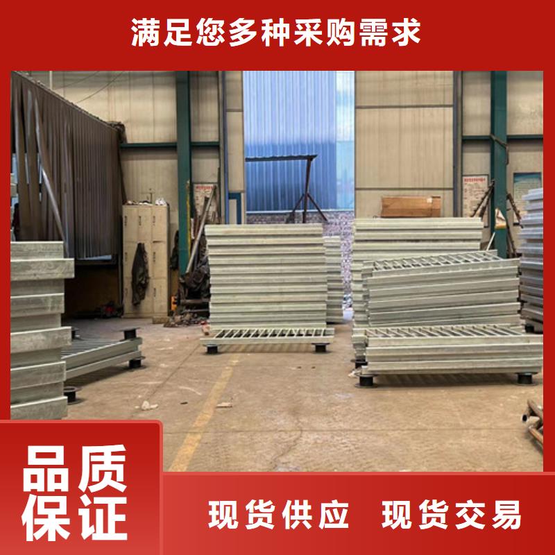 不锈钢复合管护栏,防撞护栏厂物美价优