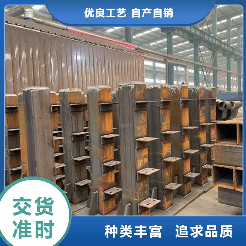 护栏1,灯光防撞护栏质量无忧