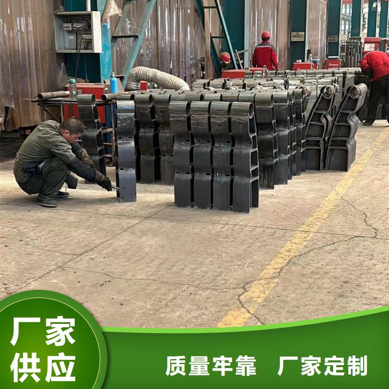 优选：交通防撞护栏实力厂家