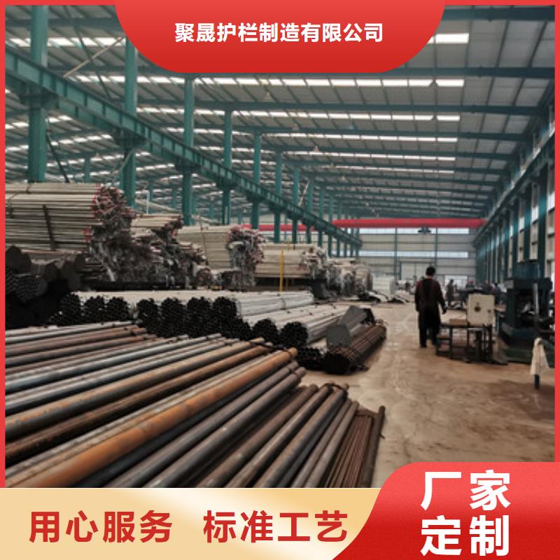 桥上的防撞护栏_常年生产
