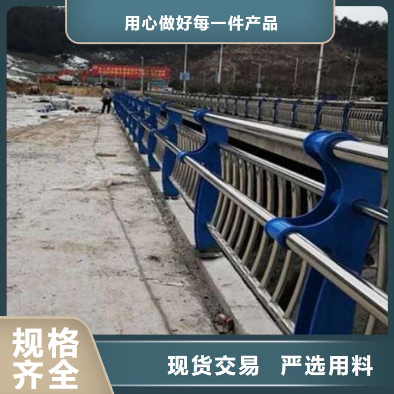 灯光护栏镀锌波形护栏满足客户需求