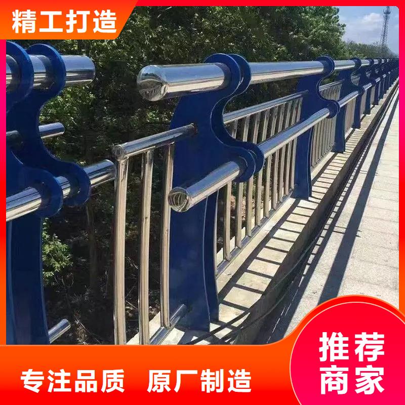 灯光护栏,防撞护栏立柱闪电发货
