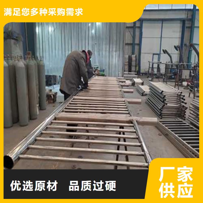 护栏桥梁防撞护栏厂家以质量求生存
