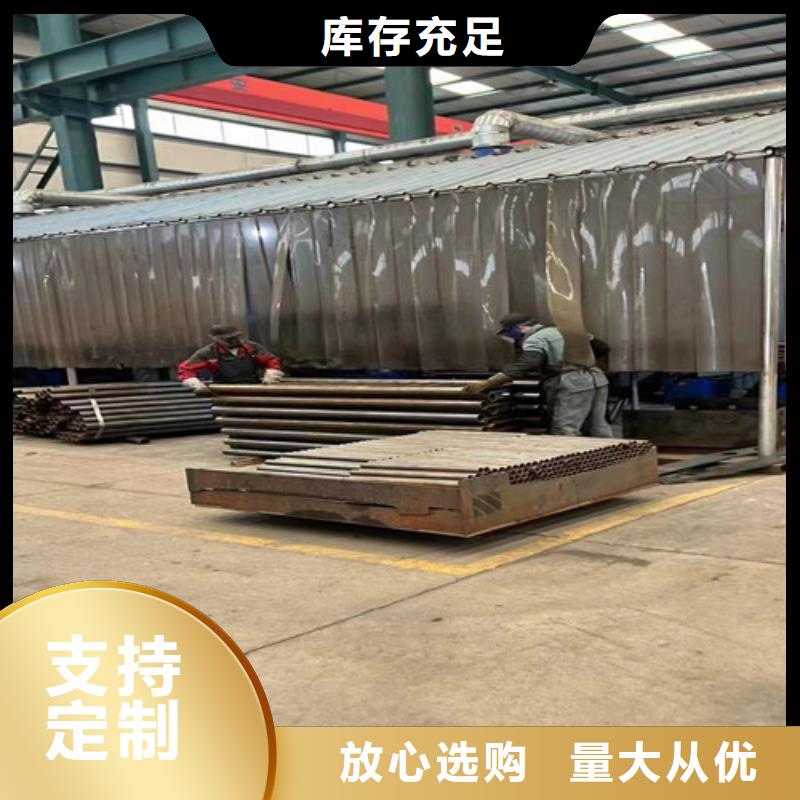 桥上的防撞护栏厂家，基地