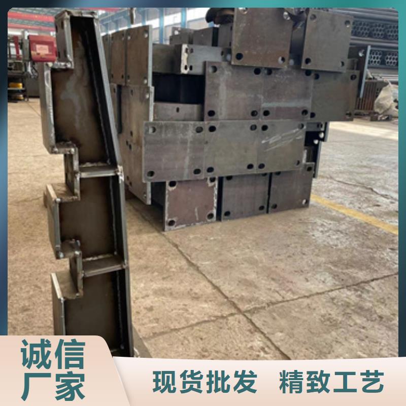 桥梁防撞护栏_【灯光防撞护栏】库存充足