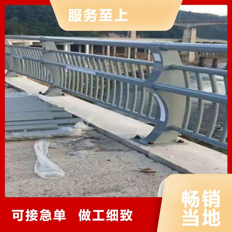 钢板包厢防撞护栏经销商