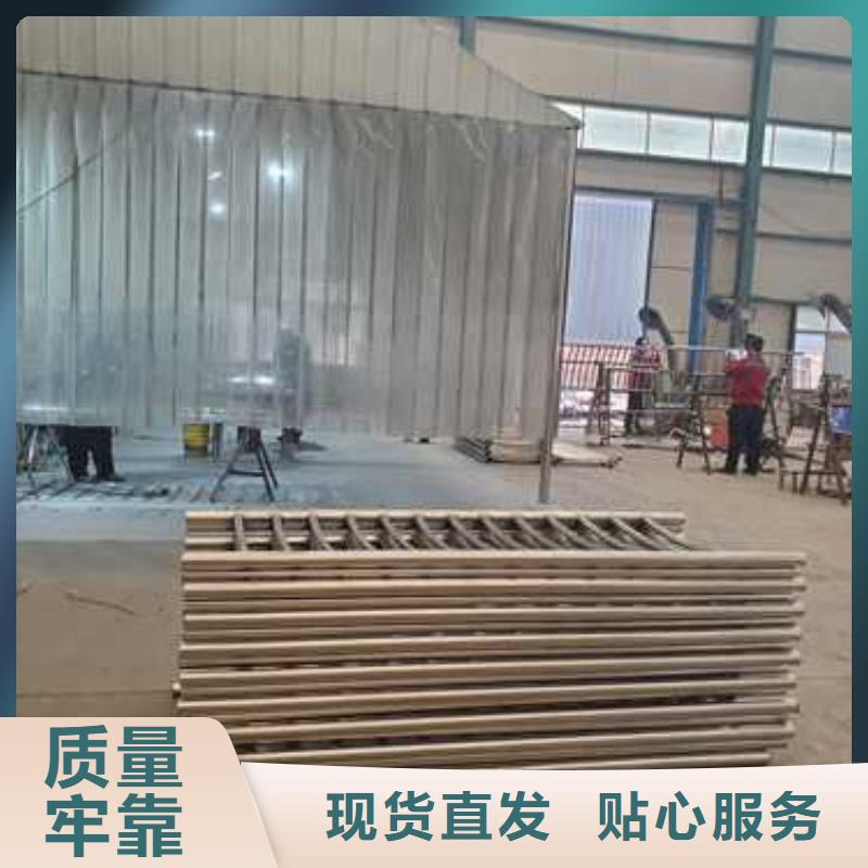 【道路护栏防撞护栏厂精选优质材料】