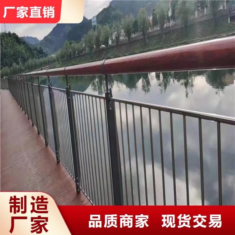 道路护栏,防撞护栏品质优良