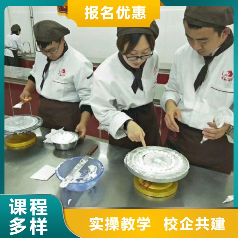 虎振哪里能学挖掘机【 西点学校-哪个技校有汽修专业正规培训】通金宝