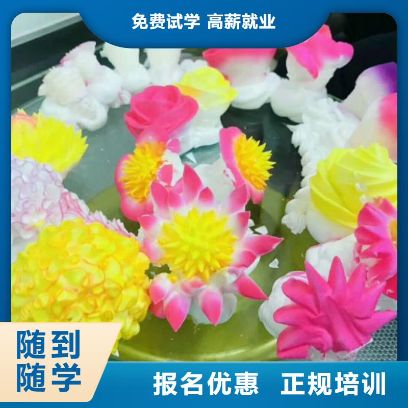 虎振哪里能学挖掘机【 西点学校-哪个技校有汽修专业正规培训】通金宝