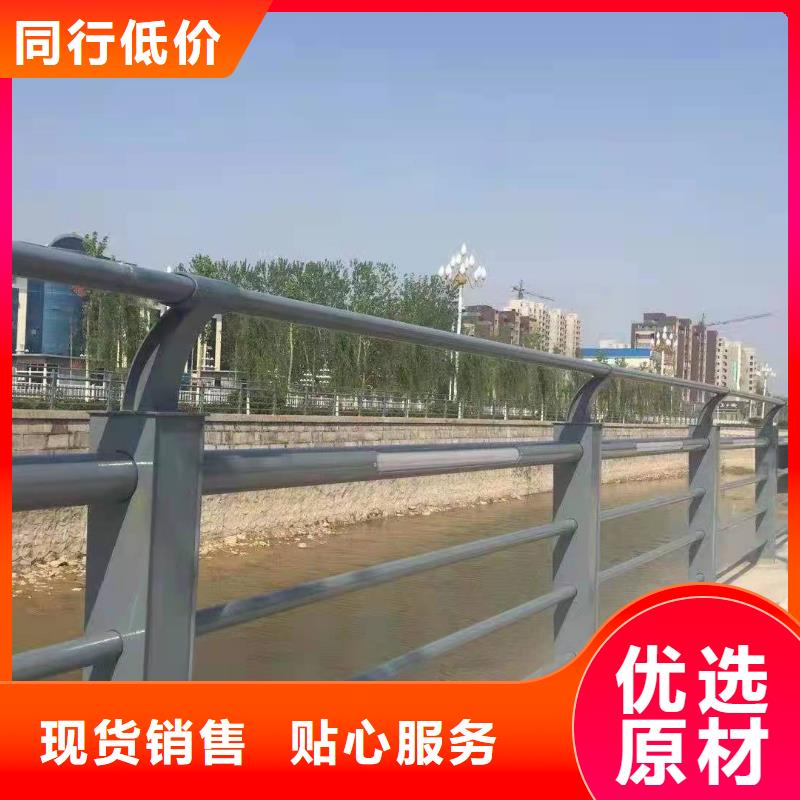 护栏热镀锌立柱做工精细