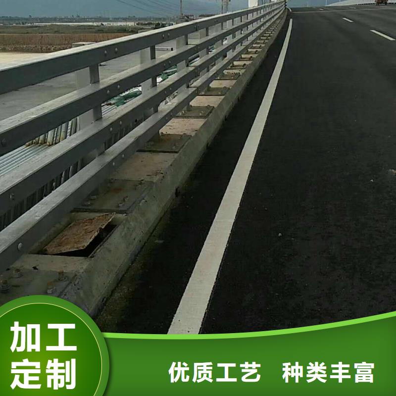 护栏2中央分隔栏货源报价