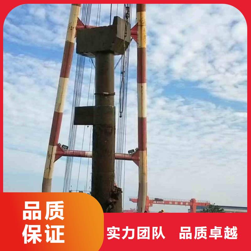 潜水员服务水下爆破团队放心