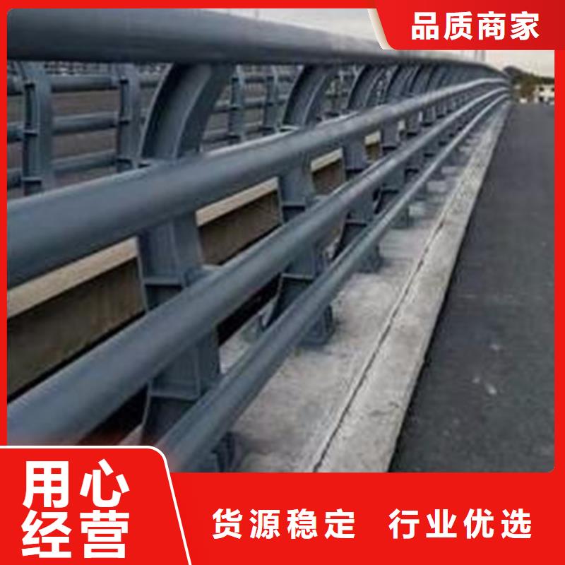 防撞护栏镀锌波形护栏品质信得过