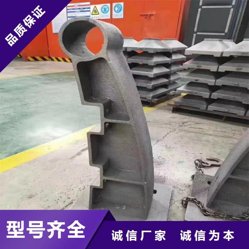 【304不锈钢护栏】灯光防撞护栏主推产品