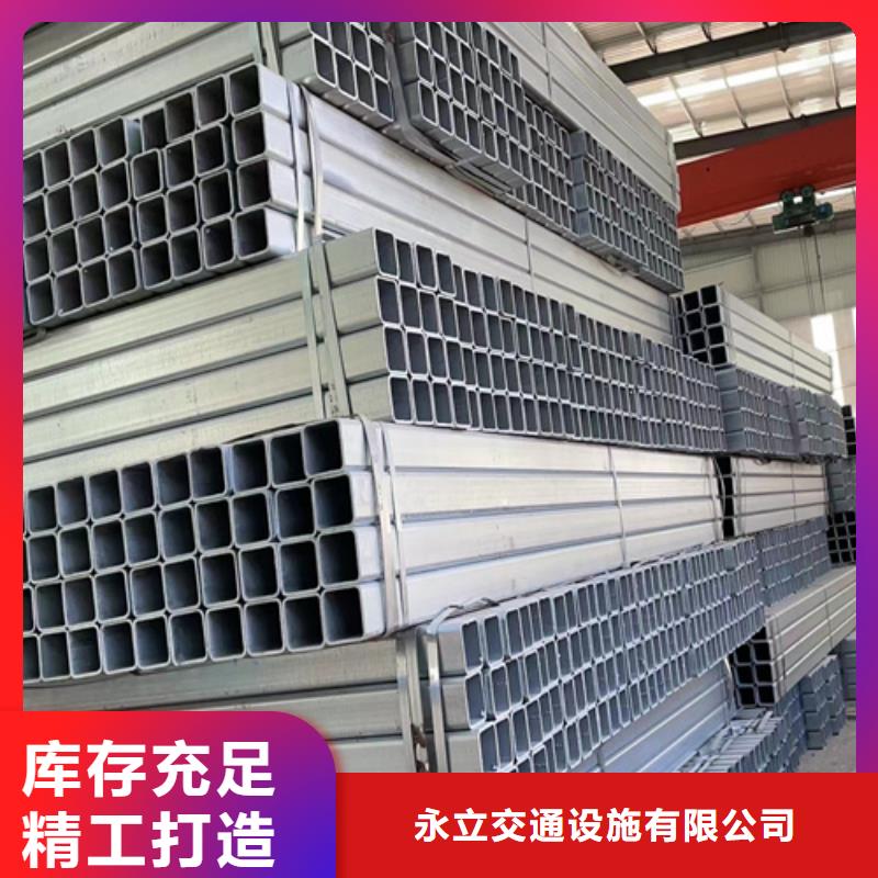 发货及时的
SA/HA级三横梁四横梁桥梁护栏
生产厂家