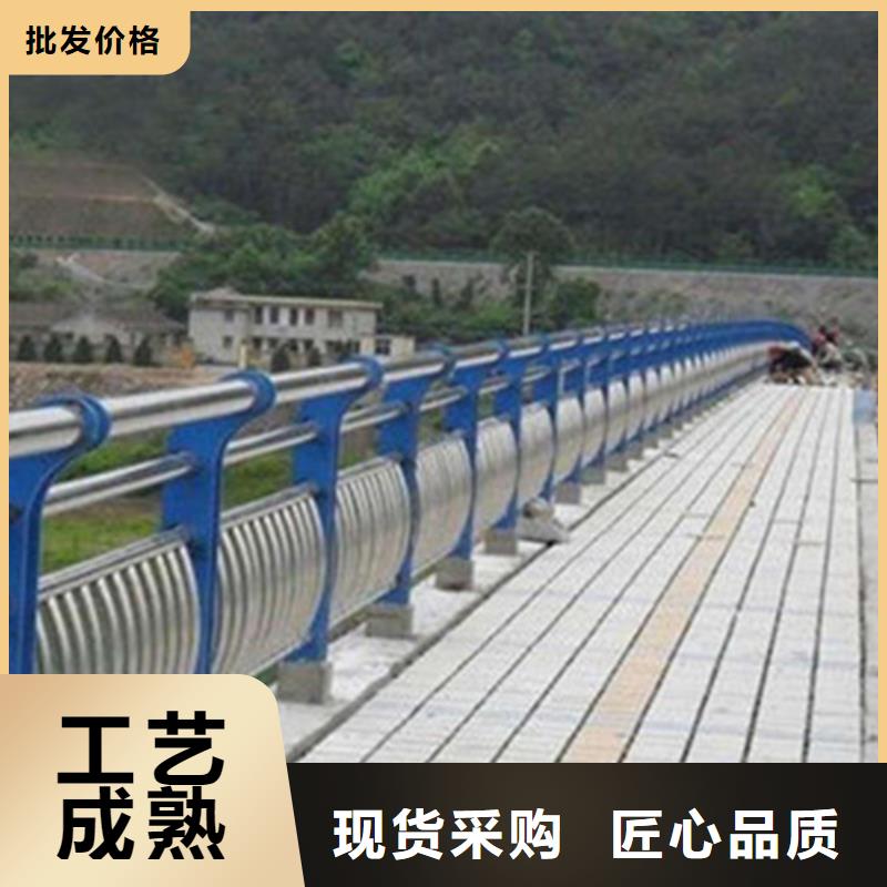 桥梁护栏_防撞灯光栏杆专业信赖厂家