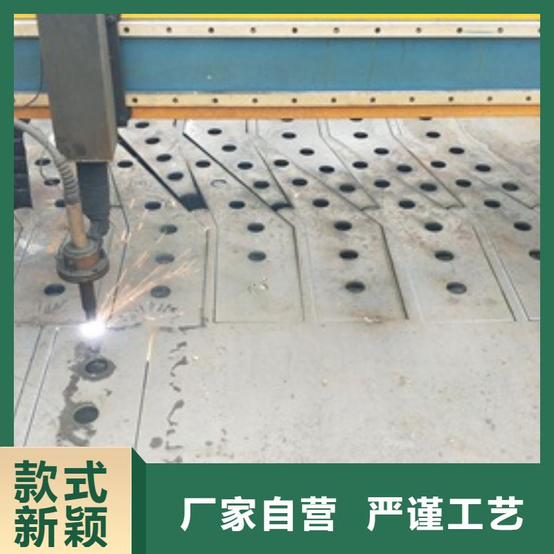 鑫润通桥梁防撞栏厂家【 复合管护栏_桥梁护栏生产厂家拒绝差价】gdsgd.com