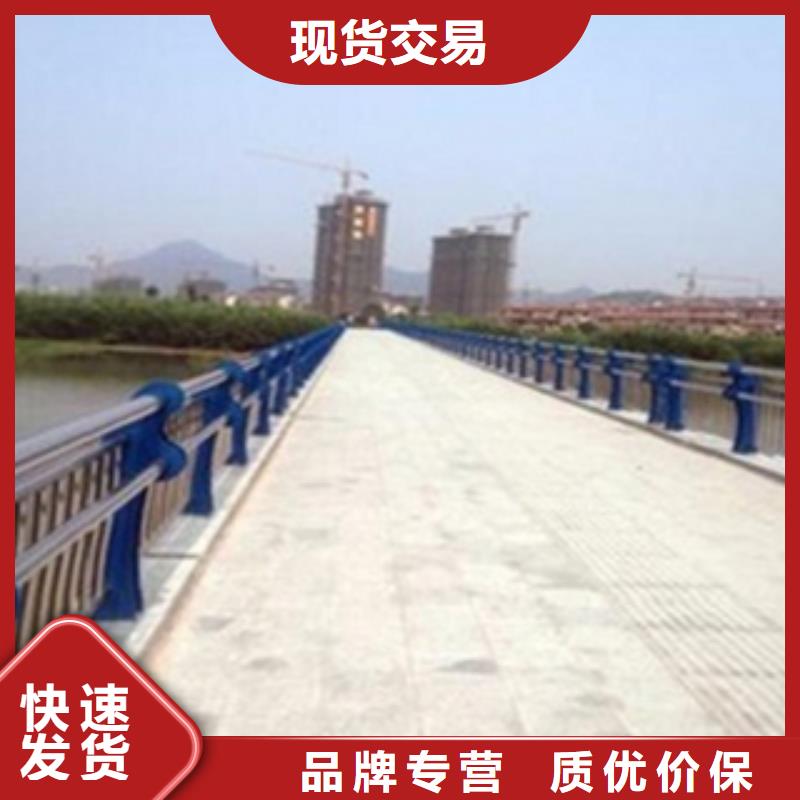 不锈钢复合管护栏2人车分流栏品质保证实力见证